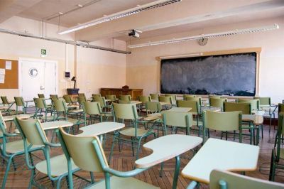 Los �docentes voluntarios� tambi�n generan rechazo en municipios oficialistas