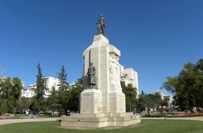 Docentes marcharon por el centro de la ciudad