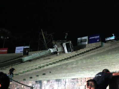 El Gobierno gast� 4 millones para alquilar las gr�as de la Vendimia