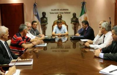 Buscan regularizar la deuda de algodoneros con la AFIP