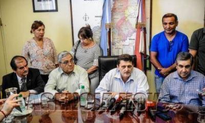 El Gobierno provincial anunci� un aumento de 18% para los trabajadores estatales