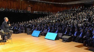Luciani junto a Macri en reuni�n de gabinete