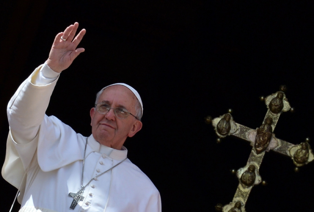 Es una exageraci�n que el Papa est� solo, aclar� el cardenal Parolin