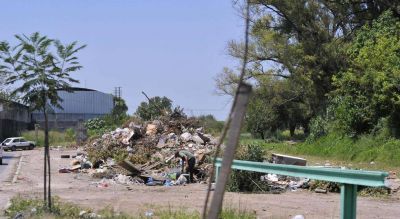 Potreros que volvieron a ser basurales en la ciudad de C�rdoba