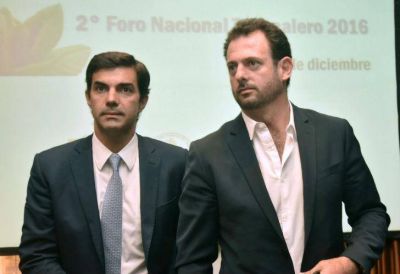 Urtubey se aleja cada vez m�s de Cristina: 