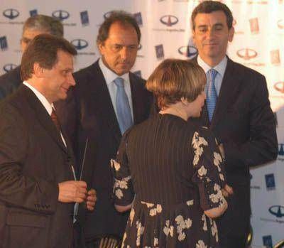 Los municipios no podr�n usar el fondo sojero para sueldos, advirti� Randazzo
