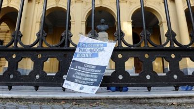 Casi 5 millones de alumnos sufrir�n el paro desde hoy y hay amenaza de m�s huelgas