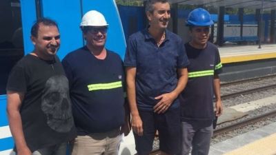 Randazzo se pasea como candidato y aceler� la interna en el peronismo