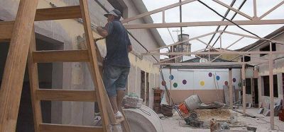 Avanzan obras en escuelas de Lan�s para el inicio de clases