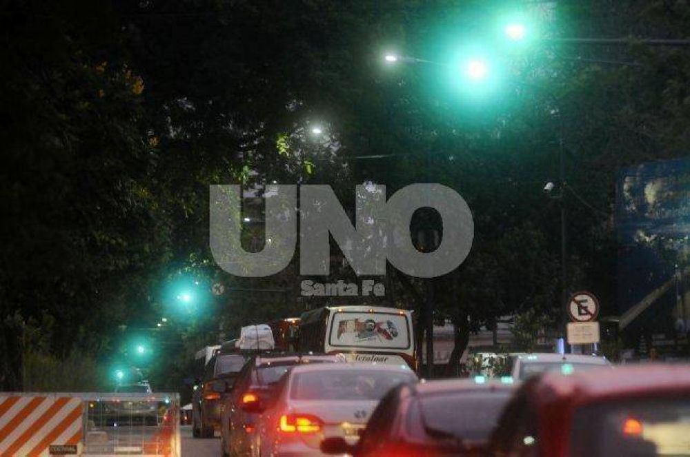 Reemplazan por luces led m�s de 600 l�mparas de sodio de las calles