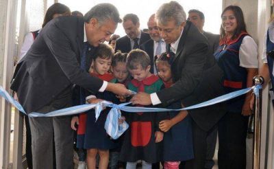 El Gobierno remarc� que el acatamiento al paro docente fue s�lo del 6% y que las clases comenzaron con normalidad
