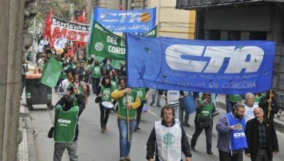 Los gremios cordobeses tambi�n salen este martes a la calle