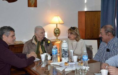 El PJ pampeano apoya �las luchas contra el ajuste, el tarifazo, los despidos y la represi�n