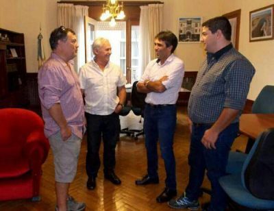 L�pez brinda todo su apoyo a la primera etapa nacional �5 Quillas� en Necochea