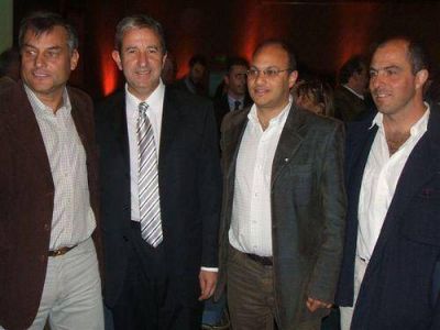 Pol�ticos de la UCR local asistieron a un Coloquio sobre pol�ticas p�blicas