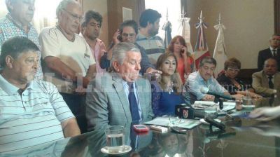 Infante anunci� un aumento salarial del 20% para los municipales