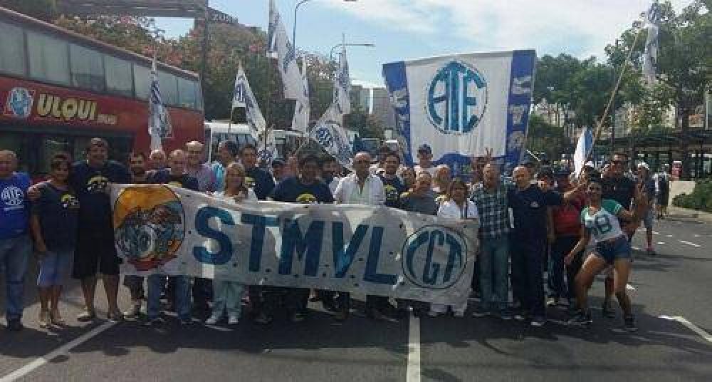 Los gremios municipales de Vicente L�pez se movilizaron con la CGT