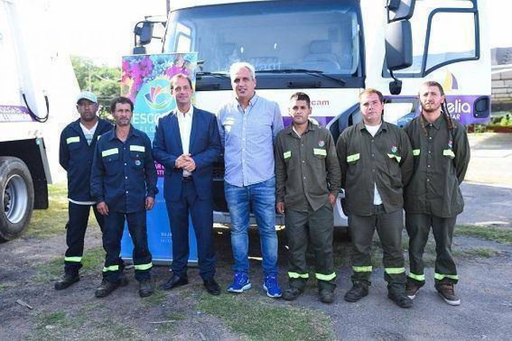 El Municipio de Escobar sum dos nuevos camiones y 50 contenedores