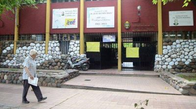 Para el Gobierno 95% de los docentes concurri� a las escuelas en la segunda jornada de huelga
