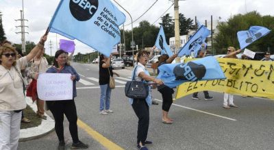 Tras el paro, la Provincia fren� el di�logo con la UEPC