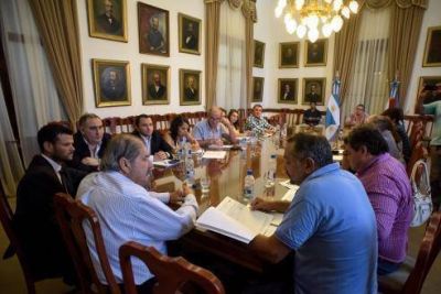 Ma�ana mi�rcoles se vuelven a reunir los estatales y el Gobierno en paritarias 