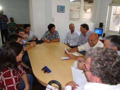 Los sindicatos no aceptaron la oferta realizada por el Ejecutivo