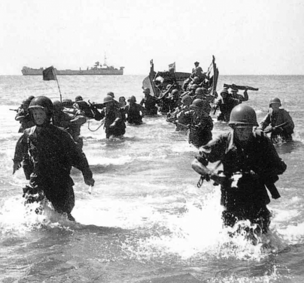 Hoy en la historia jud�a / Israel abandona la Franja de Gaza por primera vez
