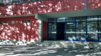 Se agudiza el conflicto: cuarto d�a de paro docente