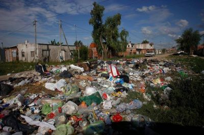 Los basurales urbanos, un riesgo sanitario que crece