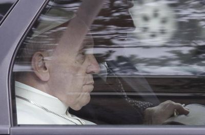 Papa Francisco: hay que reflexionar sobre los �viri probati�