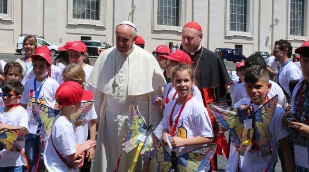 El Papa responder� preguntas de ni�os en su pr�xima visita a una parroquia en Roma