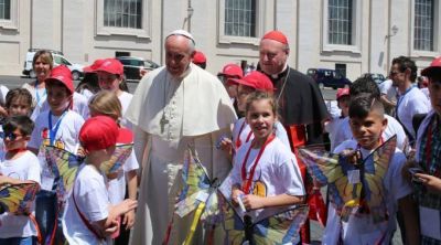El Papa responder� preguntas de ni�os en su pr�xima visita a una parroquia en Roma