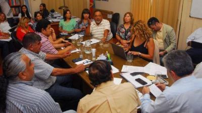 Los gremios docentes esperan una propuesta superadora