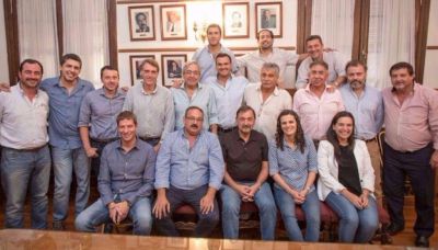 El urtubeicismo se posiciona para definir la estrategia electoral