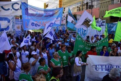 Docentes: se posterg� la paritaria para el lunes