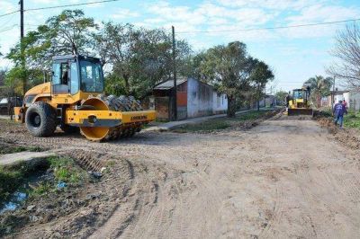 Permanentes tareas en diferentes barrios capitalinos 