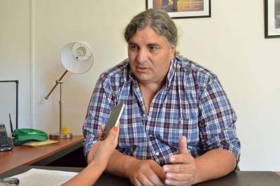 ATE concurrir� con sus propuestas si es convocada al Acuerdo Social