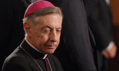 Aguer castig� el paro docente y sugiri� protestar �poni�ndose una vincha en la cabeza�