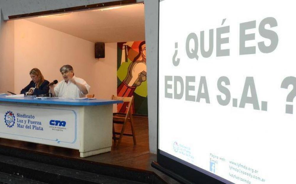 Asamblea de usuarios elctricos en el Sindicato de Luz y Fuerza Mar del Plata