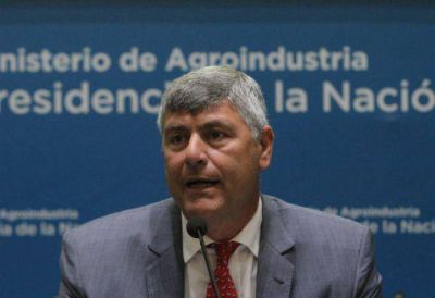 Frutas, yerba y leche, el otro campo que a�n no festeja