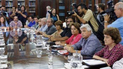 Sigue el conflicto docente y hoy no hay clases en la Provincia