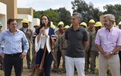 En medio del conflicto docente, Vidal acompa�� a Macri en el relanzamiento del Procrear