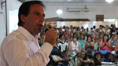 Sobreseen a Sujarchuk en la causa por presunto desv�o de fondos