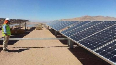 El pa�s mira a San Juan por su inversi�n en energ�a solar