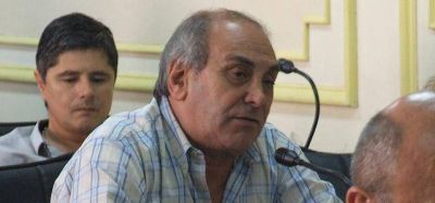 Reclaman �dignificar� el salario de los municipales