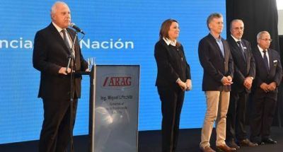Lifschitz y Macri inauguraron una nueva planta industrial