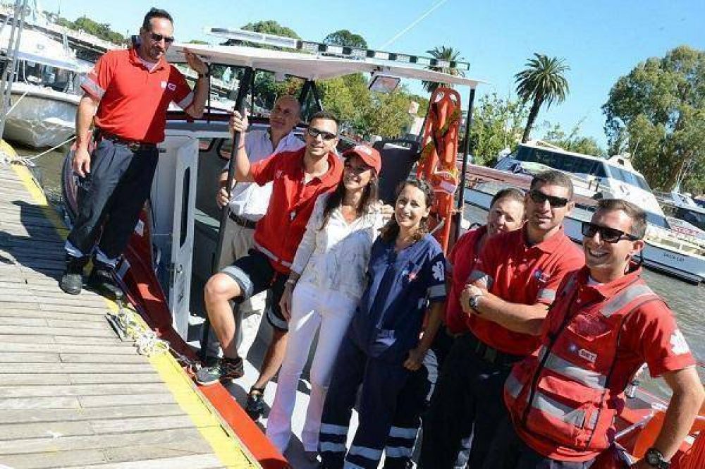El Municipio de Tigre present la lancha ambulancia Esperanza