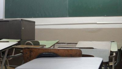 Los docentes contin�an el paro en reclamo de mejoras salariales y laborales