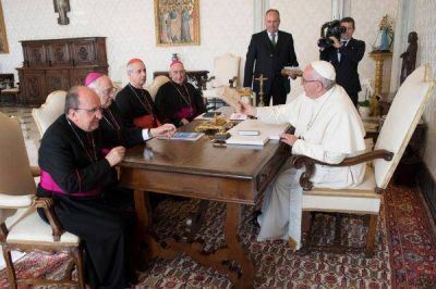 Los obispos argentinos saludaron al Papa por el cuarto aniversario del inicio de su pontificado