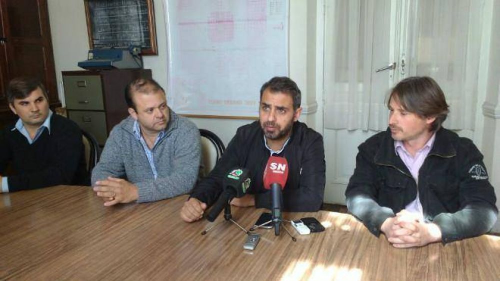 El camporista Godoy critic� que el Gobierno �trabaja para achicar el bolsillo�